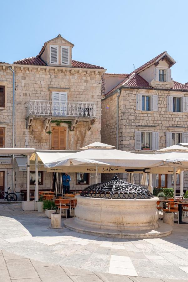 Apartments Villa Tudor 1 Hvar Town Exterior foto